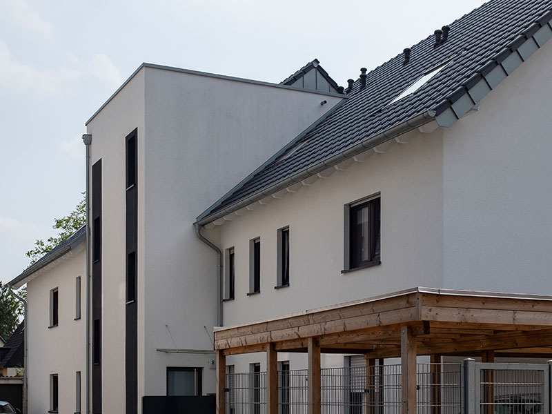 estecasa Mehrfamilienhaus in Troisdorf