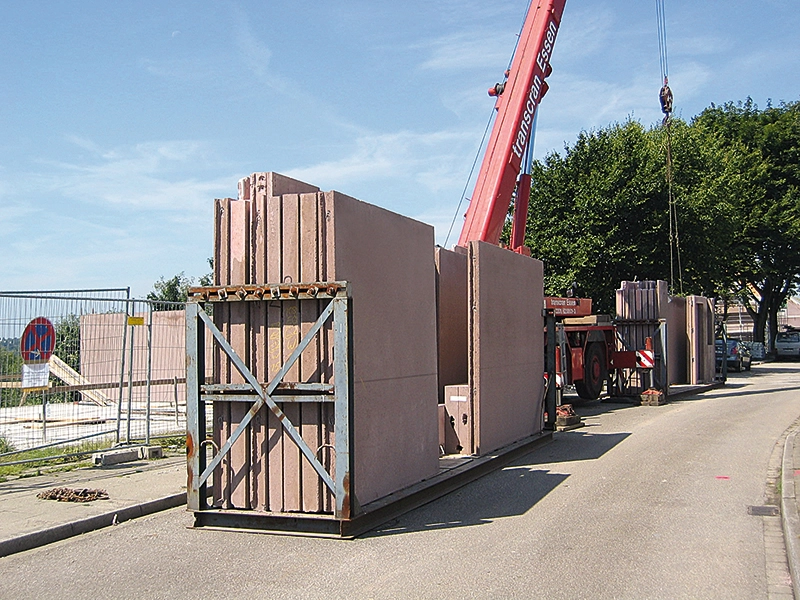 Rohbauten aus vorgefertigten Wand- und Deckenelementen